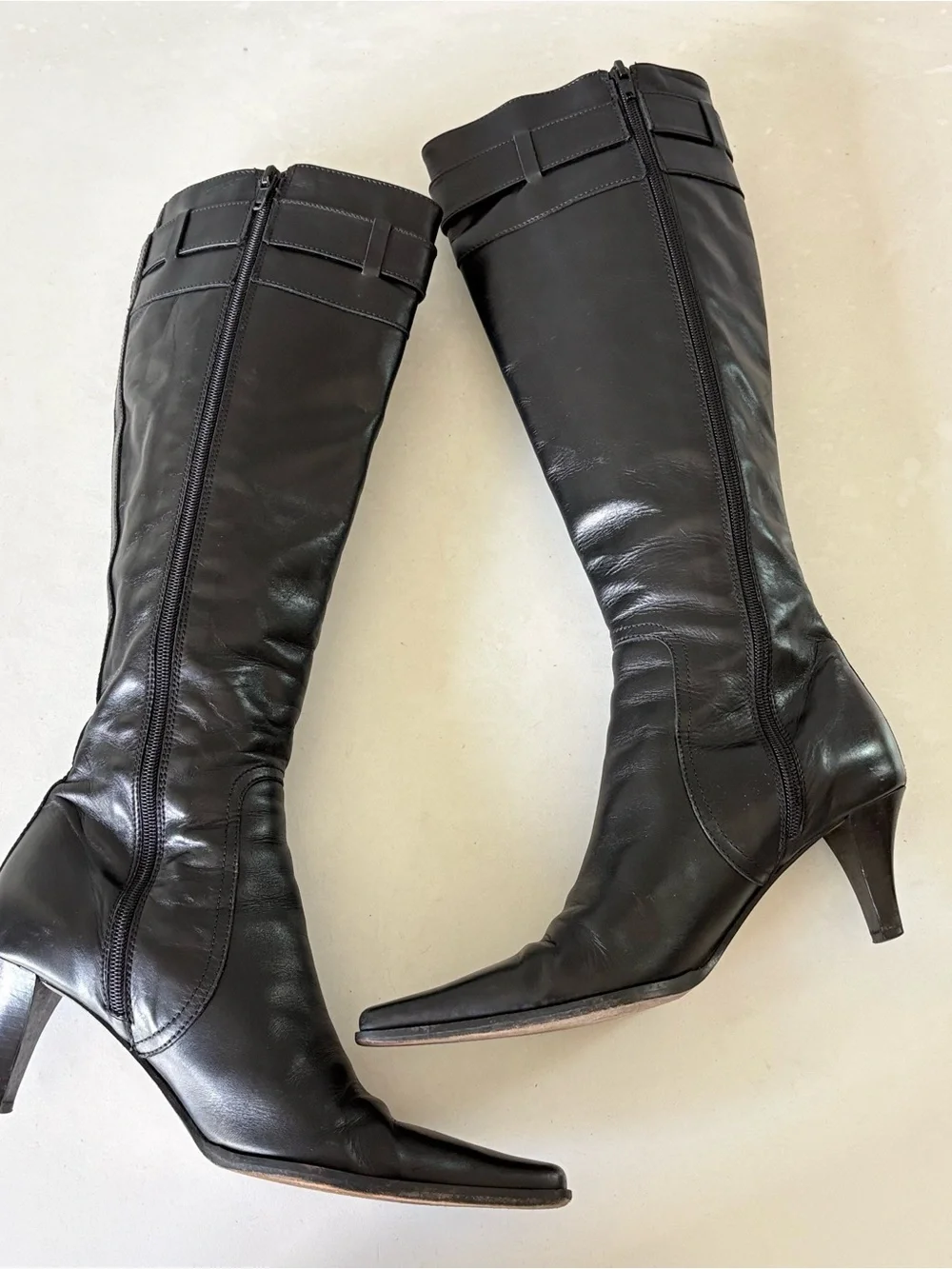 Coach Black Full Leather Knee High Pumps Boots Point Toe Zip Womens Size 7 Italy